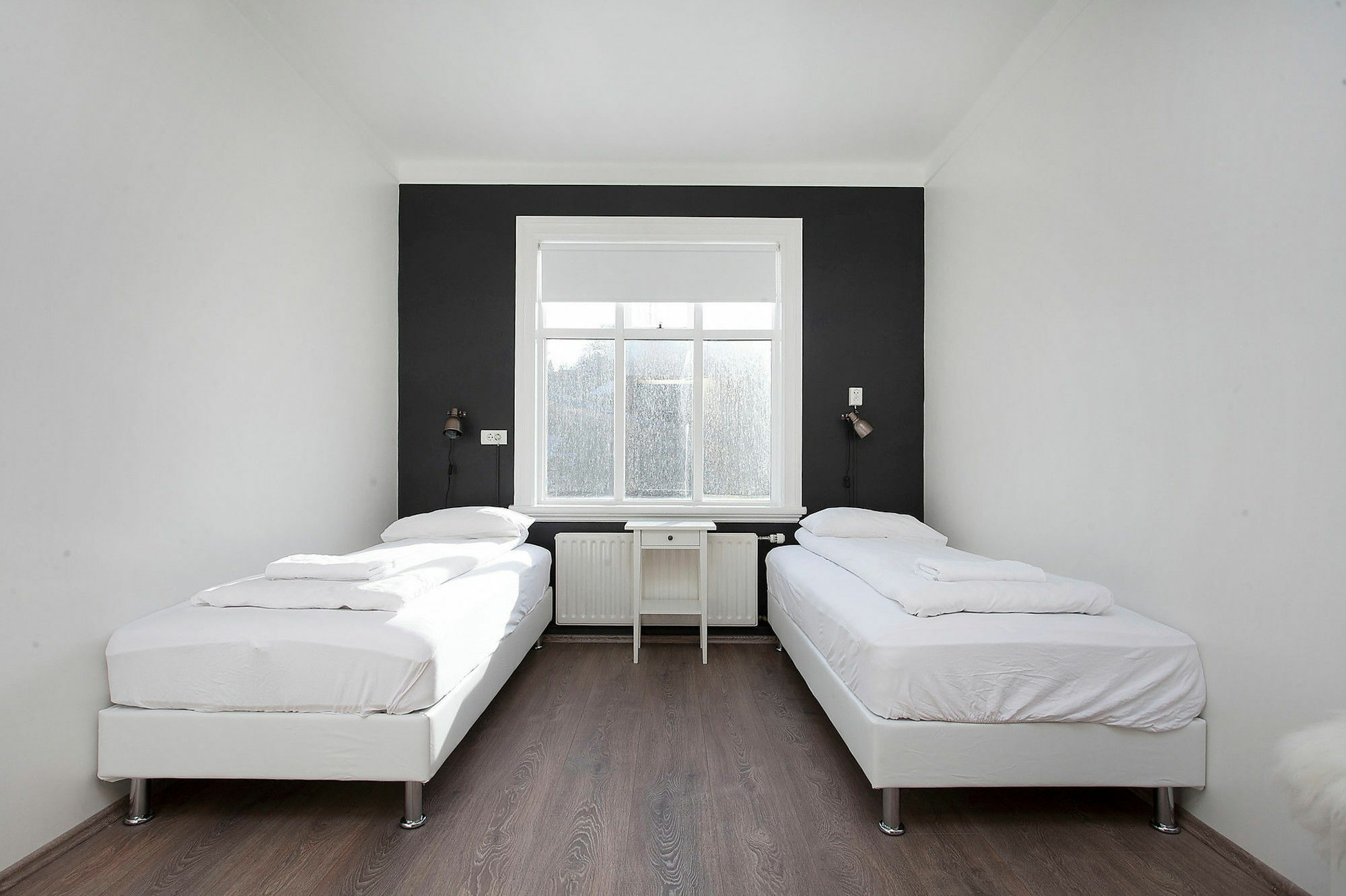 Apotek Guesthouse Акурейри Экстерьер фото